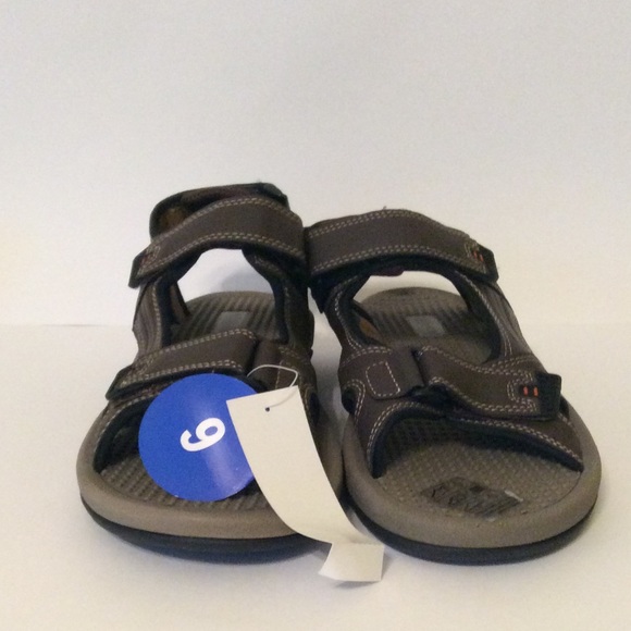 Khombu Shoes Mens Khombu Sandals Brown Nwt Poshmark